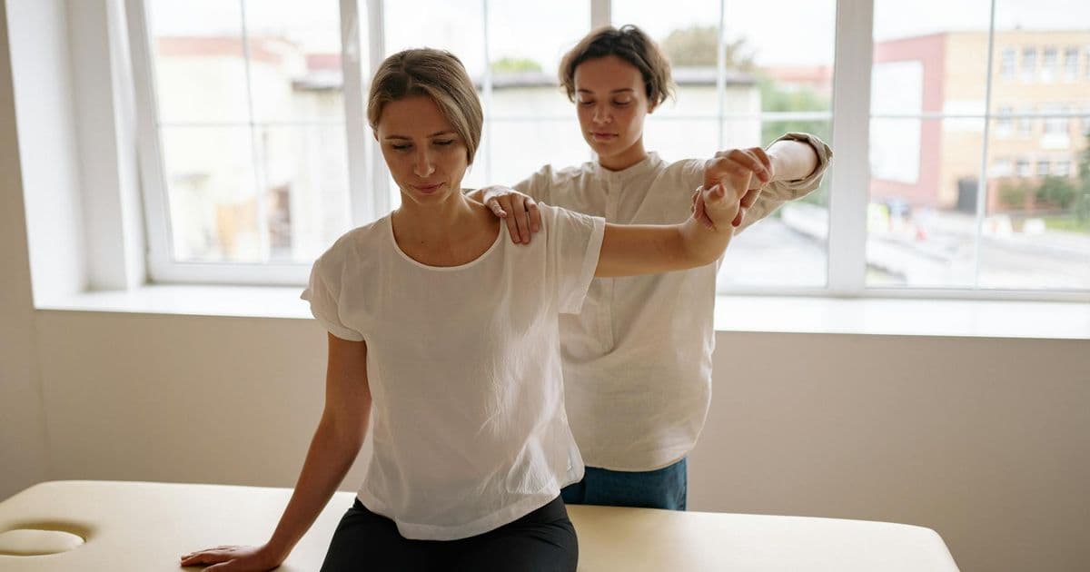 Therapist professional office setting in Florida