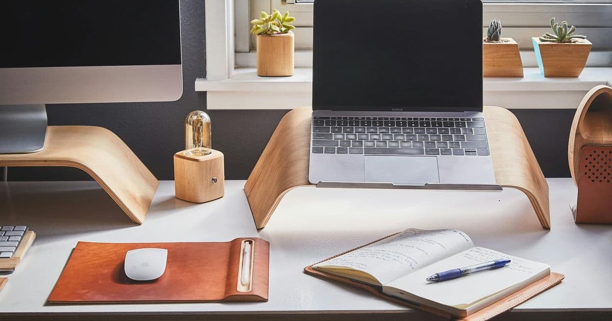 Modern therapist workspace with clean and organized desk